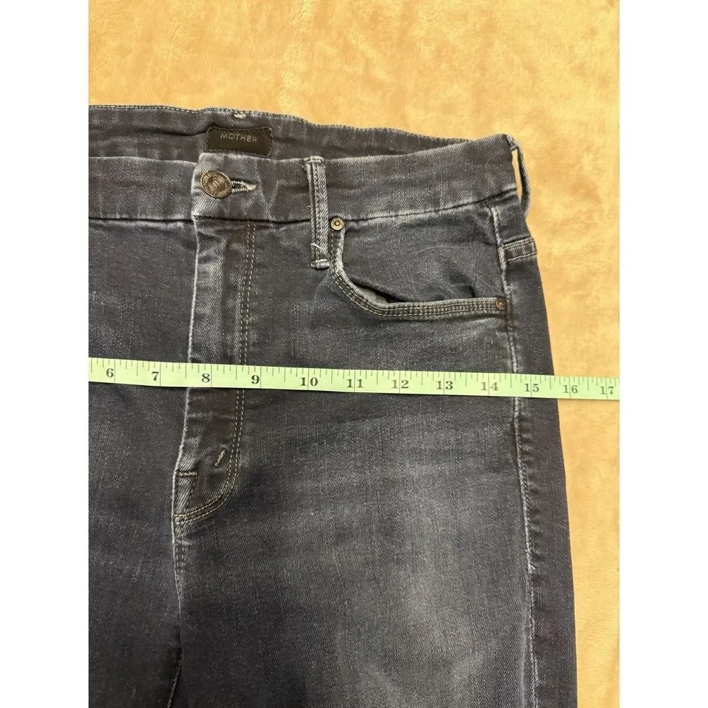 Mother Jeans High Waisted Looker. Ankle Fray Wash. Last Call. Blue. Sz 27 - Picture 6 of 16